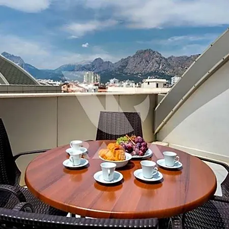 Onkel Rada Hotel